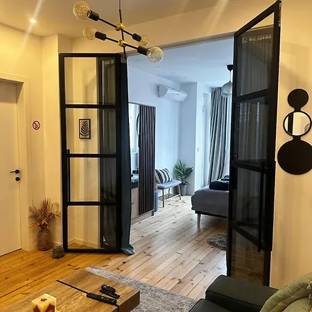Serdika - 2bd Next To Serdika Metro Station * София