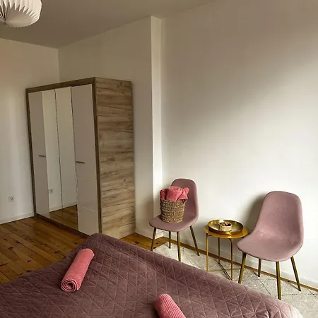 Апартамент Serdika - 2bd Next To Serdika Metro Station *