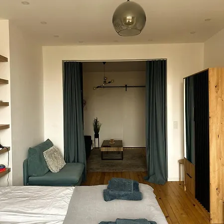 Serdika - 2bd Next To Serdika Metro Station Апартамент София