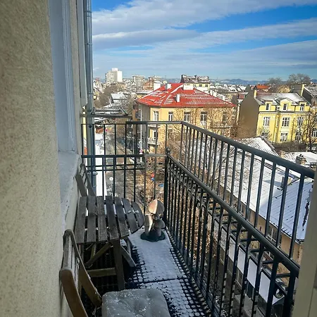 Апартамент Serdika - 2bd Next To Serdika Metro Station