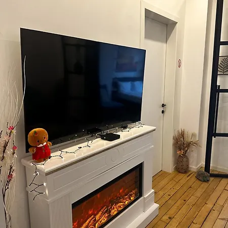 Serdika - 2bd Next To Serdika Metro Station Апартамент