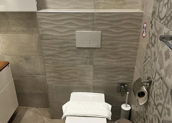 Serdika - 2bd Next To Serdika Metro Station